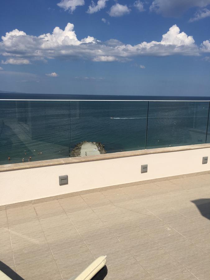 Golden Sea View Penthouse Apartment Pomorie Luaran gambar